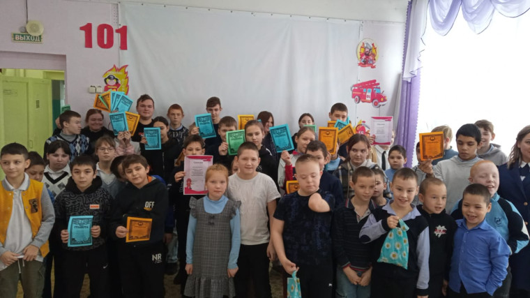 Подведение итогов предметной недели "Русского языка и литературного чтения".
