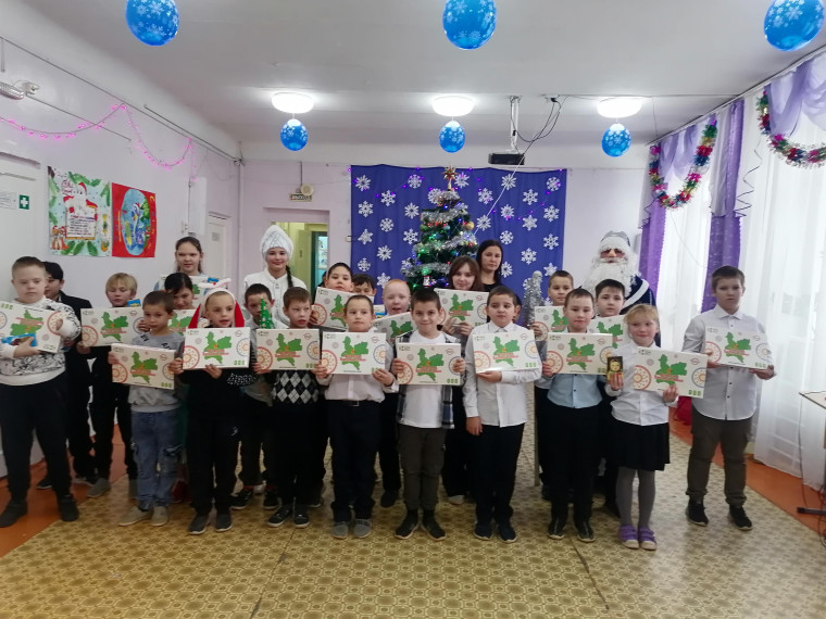 Новогоднее театрализованное представление.