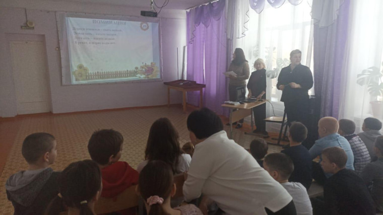 3 день недели русского языка и чтения прошёл под девизом: «Писать - не языком чесать»..